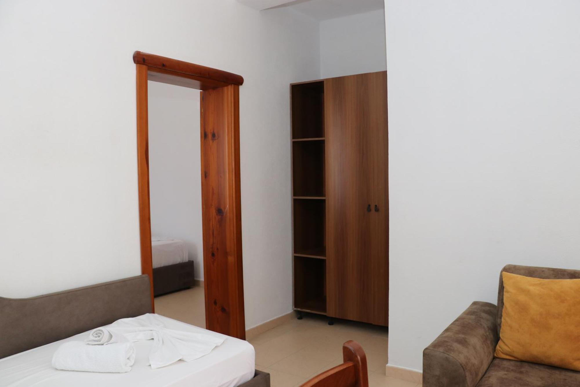 Apartment Celaj Velipojë Eksteriør billede